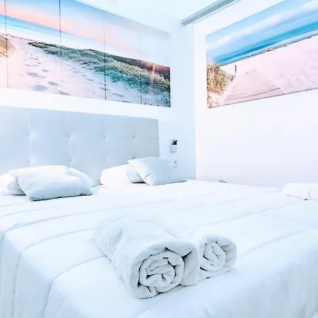 A45 Viviendaturisticavalencia The Word Valencia Room photo